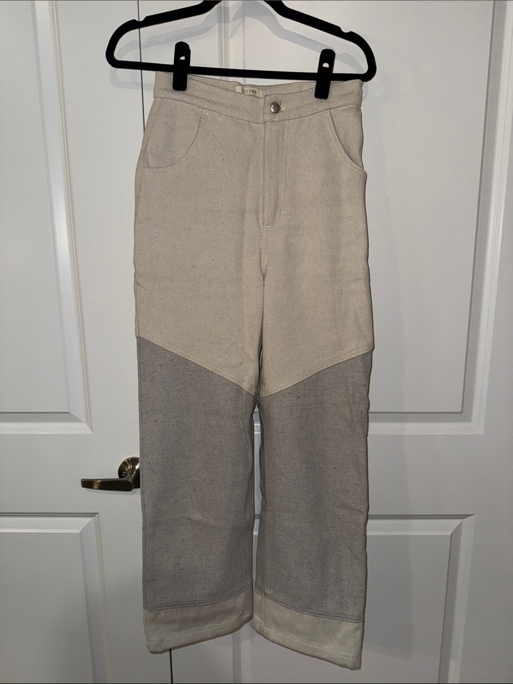Luna Collective Two-Tone Cream and Gray Panel Sweatpants